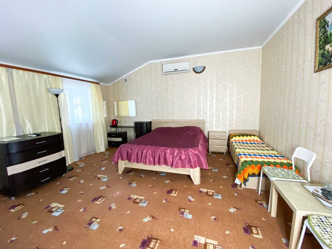 Фотографии номера Номер комфорт семейный в Гостевом доме АндриАнна Соль-Илецк