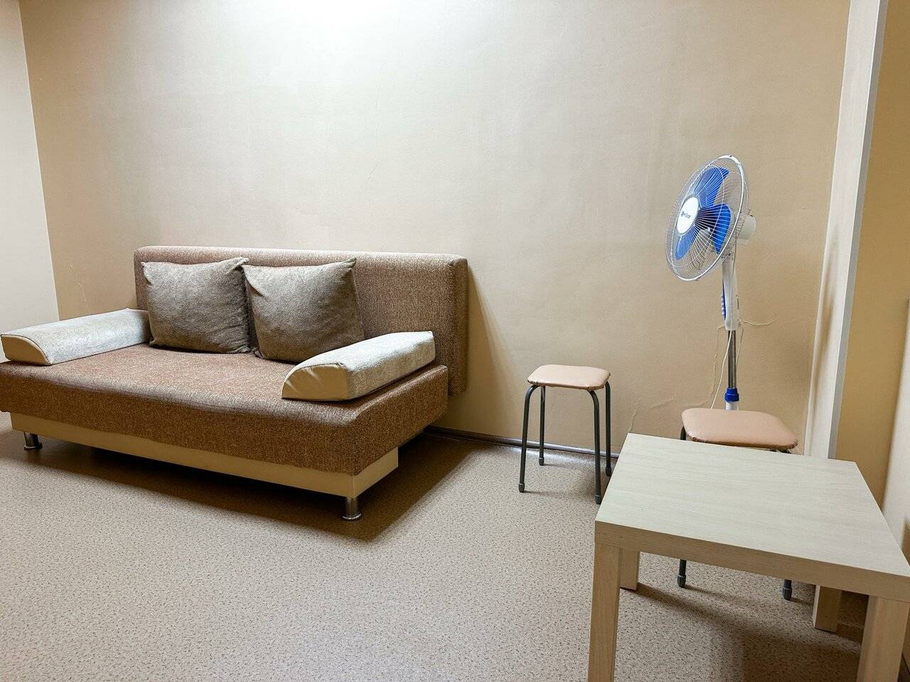 Фотографии номера 4-местный номер эконом стандарт в Гостевом доме АндриАнна Соль-Илецк